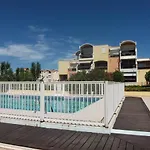 Perle Mediterraneenne Au Coeur Du Port De * Gruissan