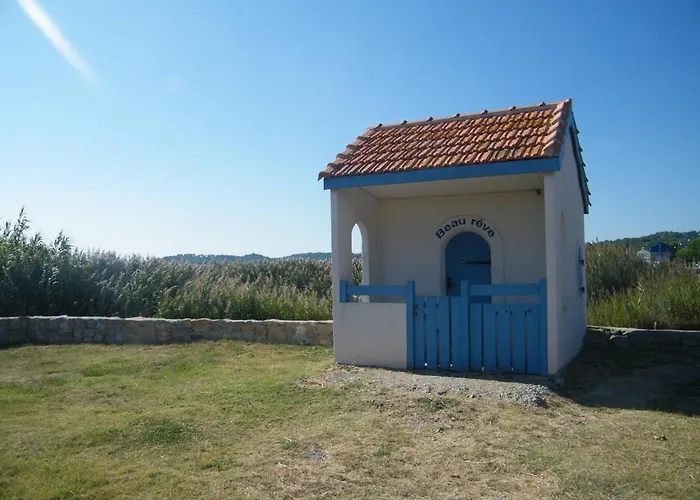 Perle Mediterraneenne Au Coeur Du Port De Gruissan Lejlighed