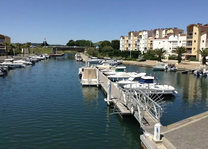 Sur Le Port, Climatisation, Wifi, Piscine, Lave-linge *